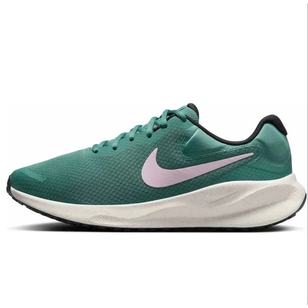 Nike Revolution 7 Bicoastal Green Pink Foam women’s size 7